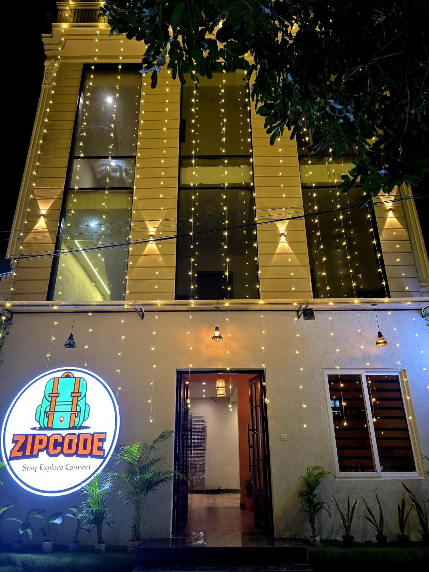 Zipcode Stay Агра Екстериор снимка